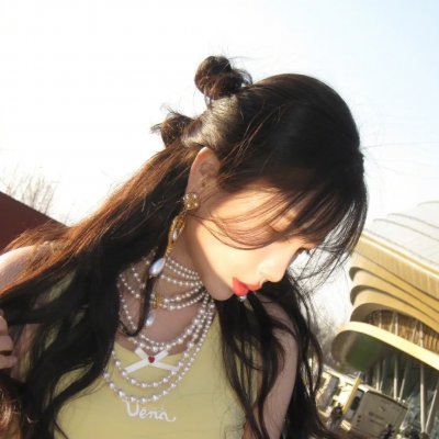 何故惊鸿入梦来